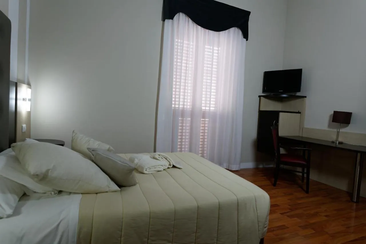 Hotel Sant'Elia Messina 3*,