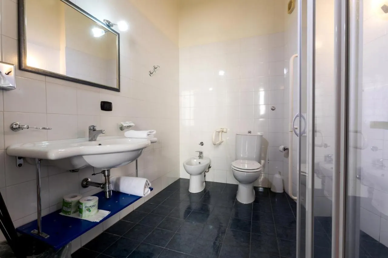Hotel Sant'Elia Messina 3*,